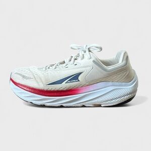 Altra Via Olympus. Women’s Size 10